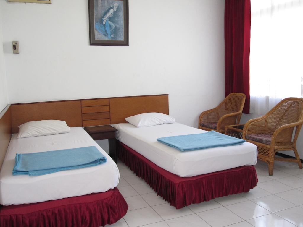 Hotel Tosari Malang Room photo